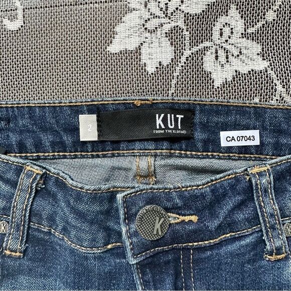 KUT From The Kloth Catherine Ankle Straight Leg Jewel Distressed Jean Size 2 - Picture 7 of 13